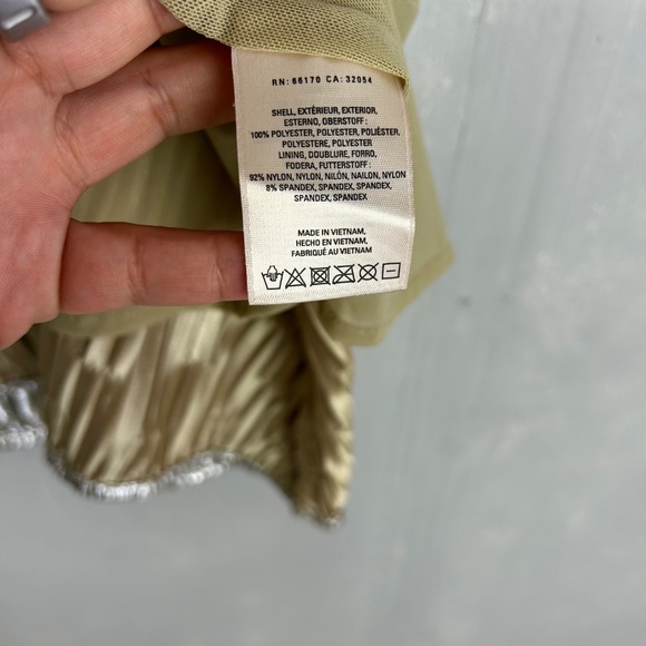 Maeve size L sleeveless top metallic gray textured square neck party top - Picture 11 of 12